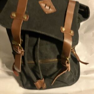 Stylish Black and Brown Women's TSD Brand Shady Cove Backpack